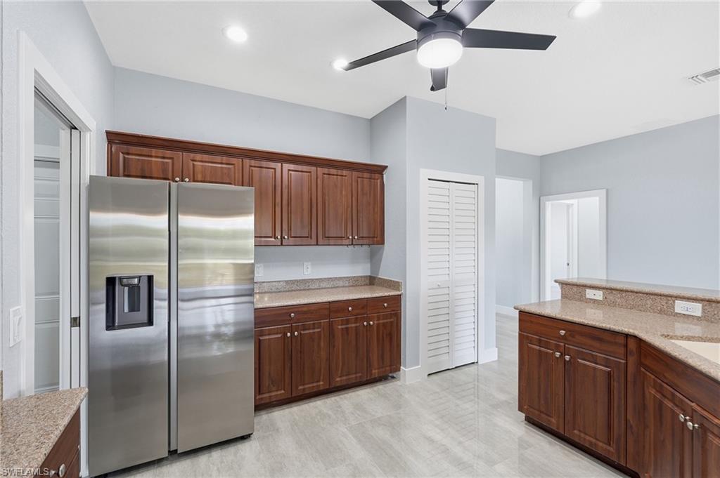 4529 Springview Cir Property Photo 10