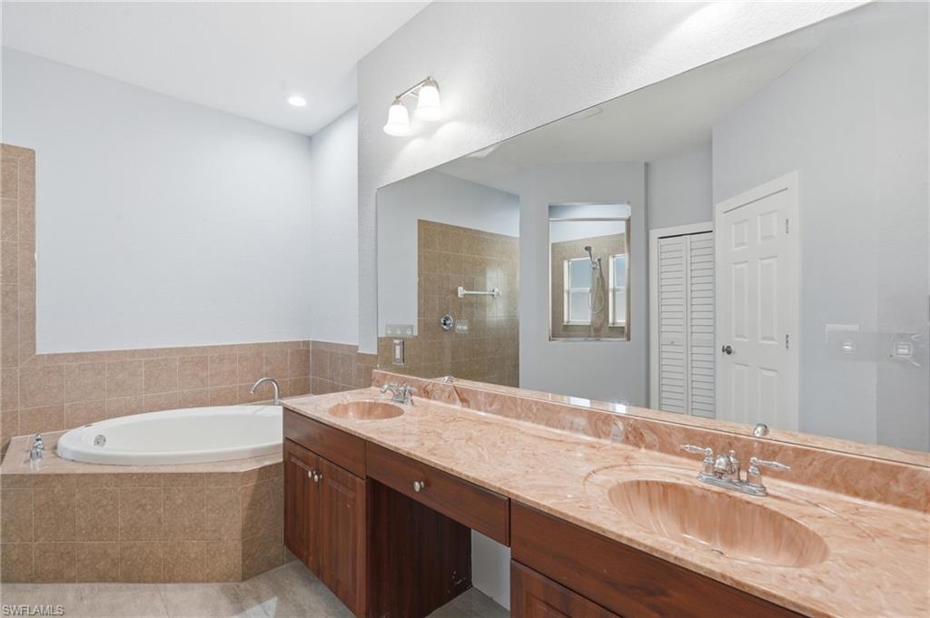 4529 Springview Cir Property Photo 16
