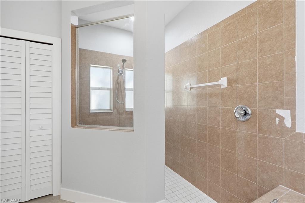 4529 Springview Cir Property Photo 18