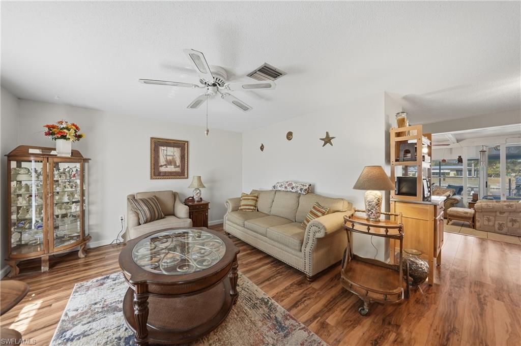 18366 Burkholder Cir Property Photo 4