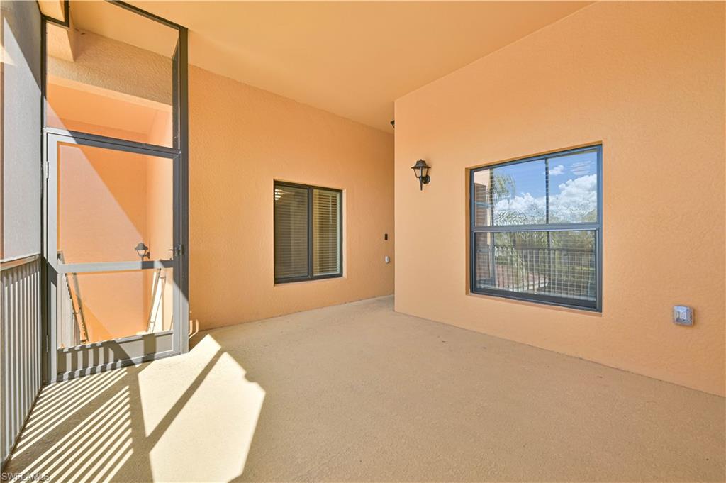 13671 Julias Way 1224 Property Photo 5