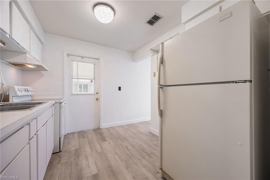 13 Pinewood Blvd Property Photo 27