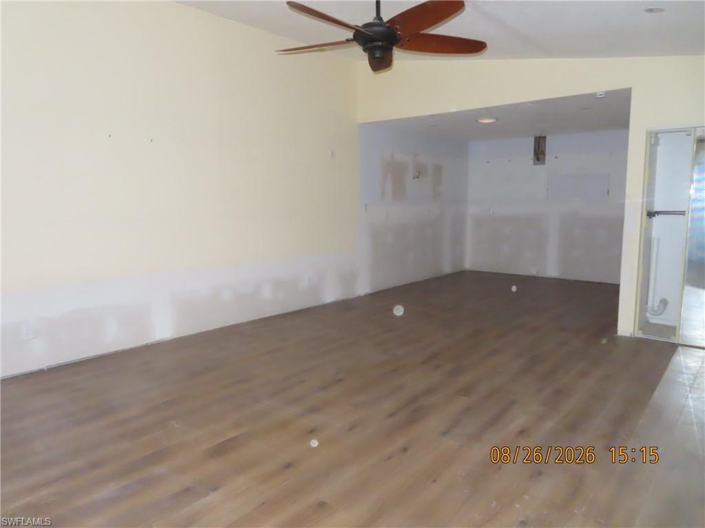 5640 Foxlake Dr Property Photo 10