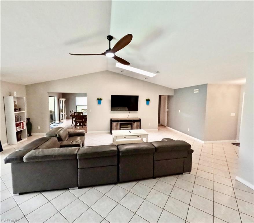 2026035998 Property Photo 37