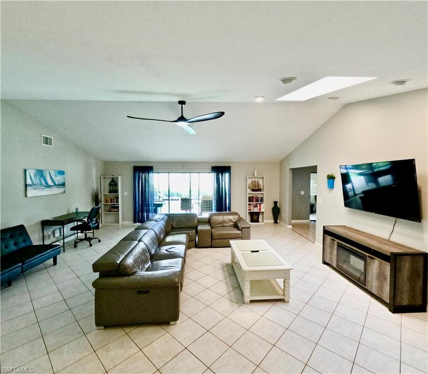 2026035998 Property Photo 40