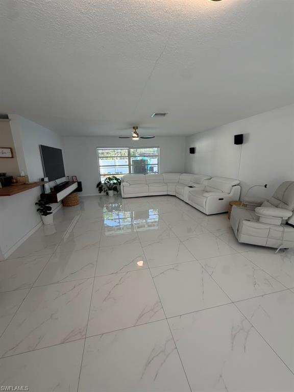 2267 Aldridge Ave Property Photo 10