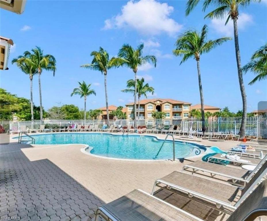 15585 Ocean Walk Cir 212 Property Photo 9