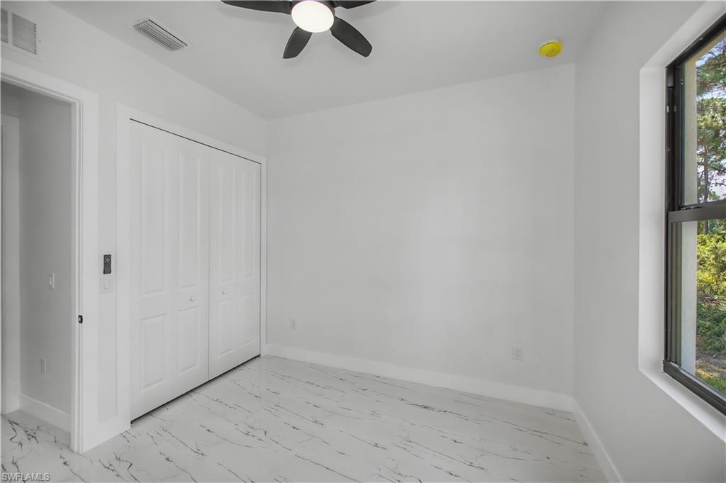 3121 69th St W Property Photo 21