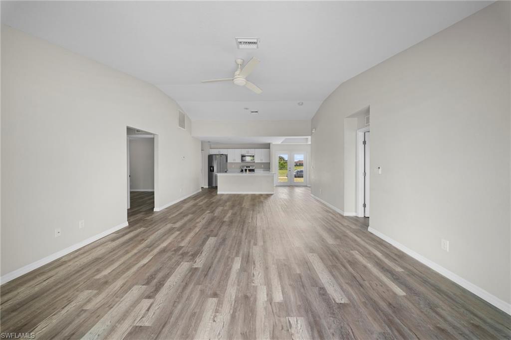 202 Nw 25th Pl Property Photo 11