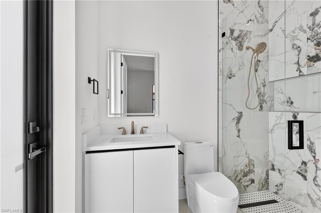 2525 Surfside Blvd Property Photo 18