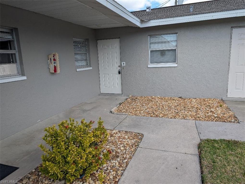3715 Se 9th Pl #9 Property Photo 10