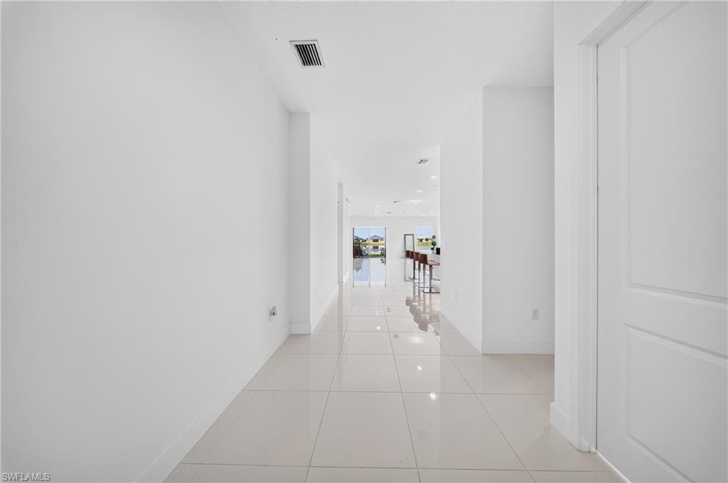 5043 Ofanto Ln Property Photo 6