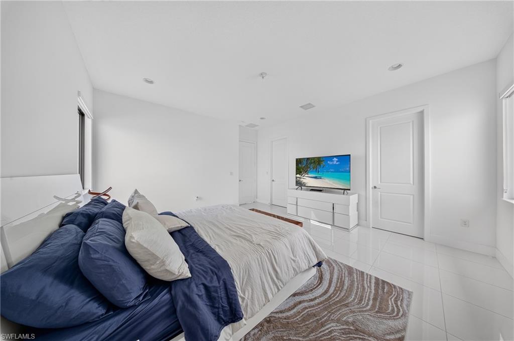 5043 Ofanto Ln Property Photo 22