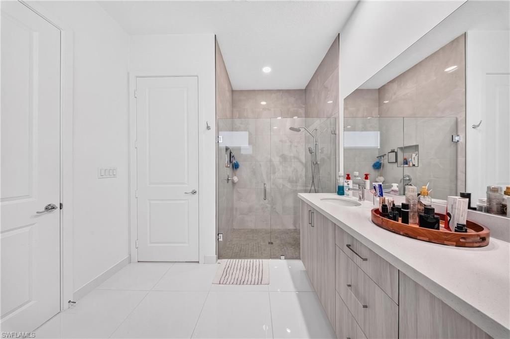 5043 Ofanto Ln Property Photo 26