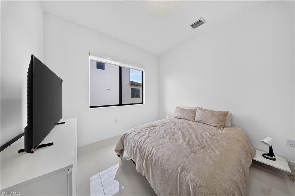 5043 Ofanto Ln Property Photo 28