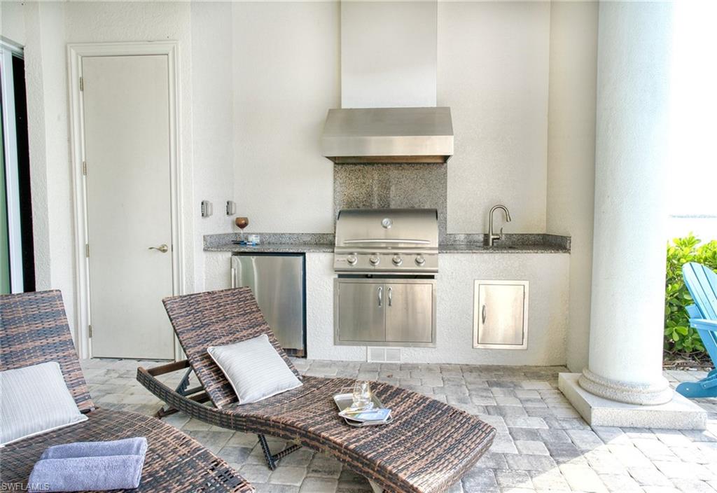 2368 Coral Point Dr Property Photo 10