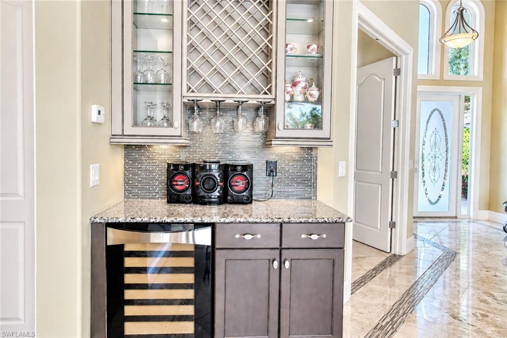 2368 Coral Point Dr Property Photo 16