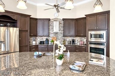 2368 Coral Point Dr Property Photo 18