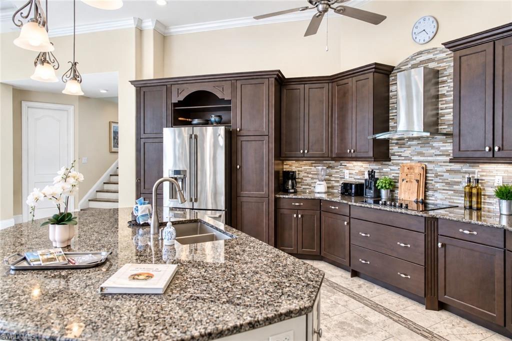 2368 Coral Point Dr Property Photo 20