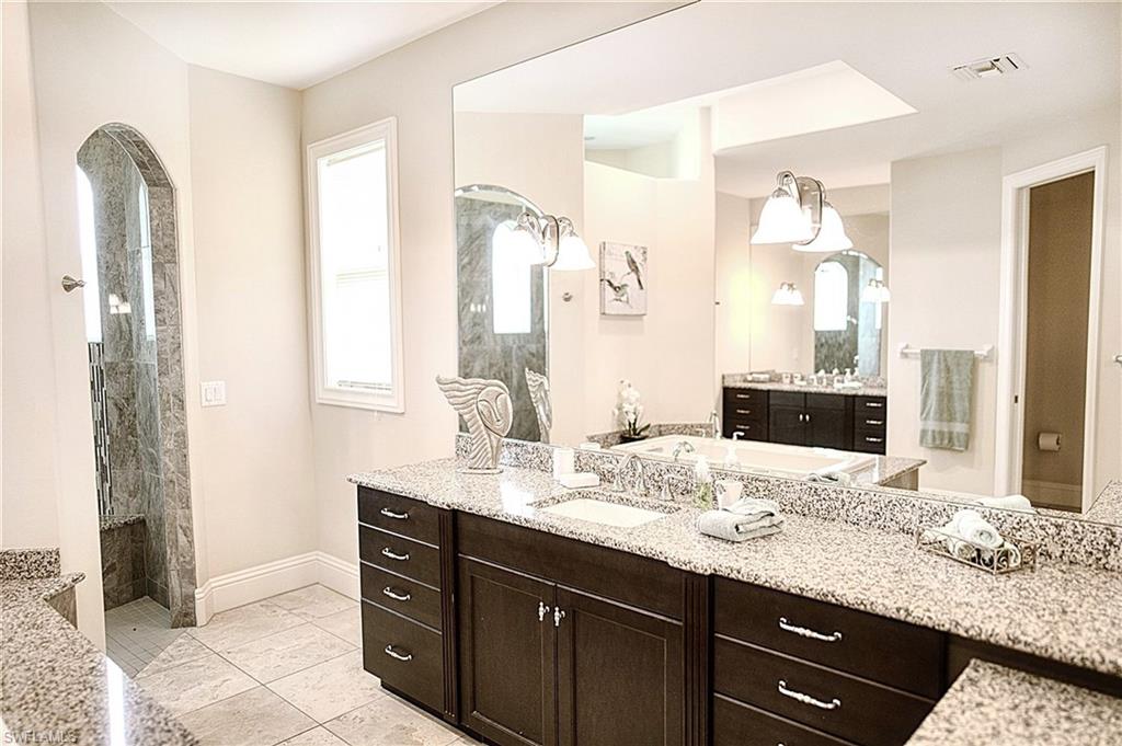 2368 Coral Point Dr Property Photo 24