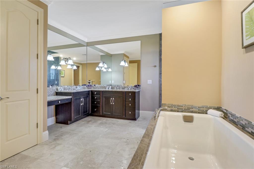 2368 Coral Point Dr Property Photo 34