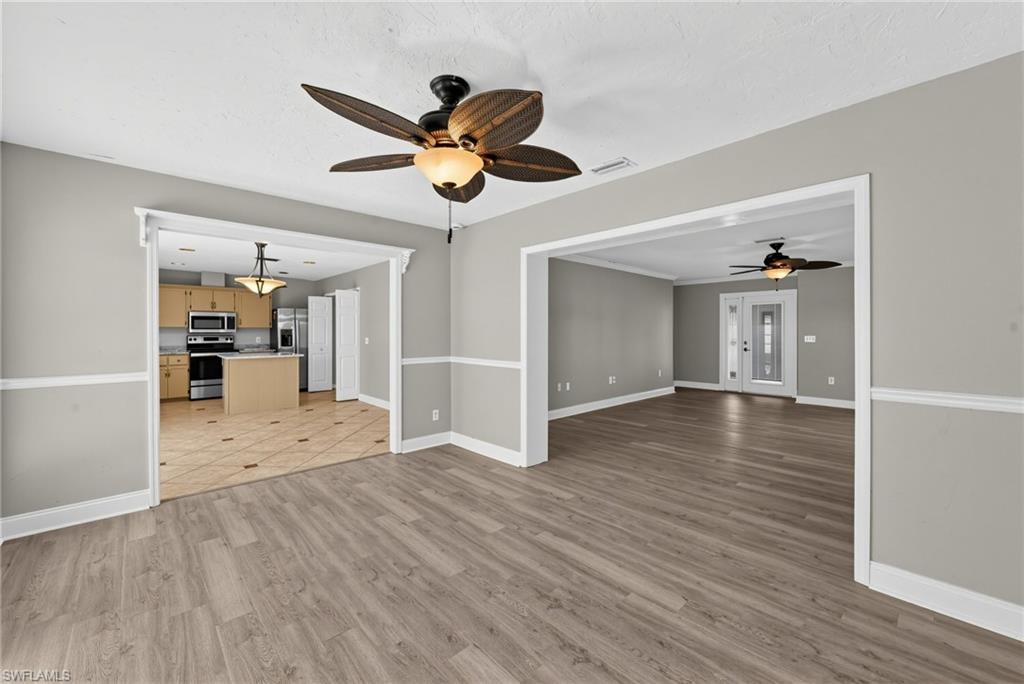 1304 71st St Nw Property Photo 5