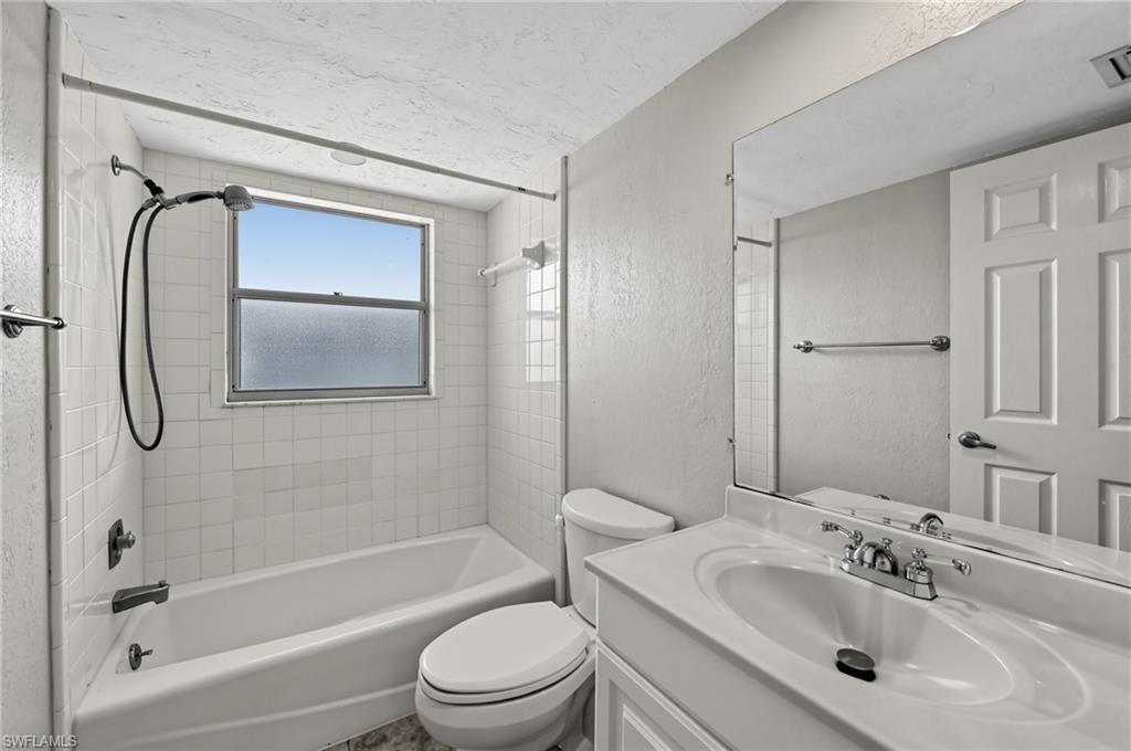 1304 71st St Nw Property Photo 24
