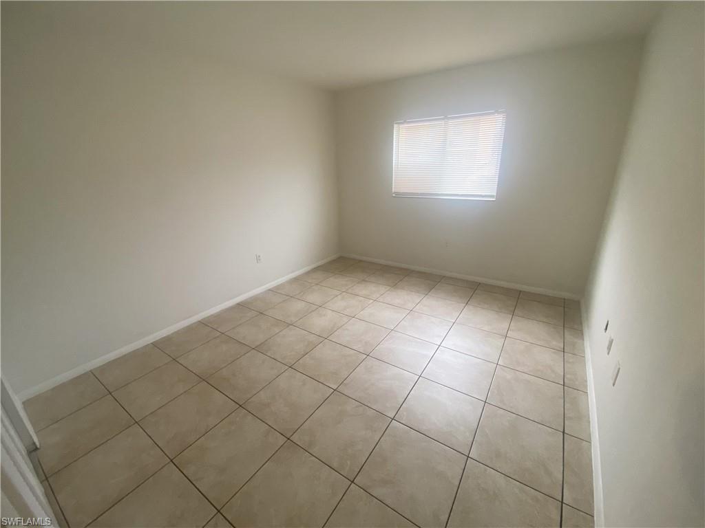 2229 Central Ave Property Photo 9