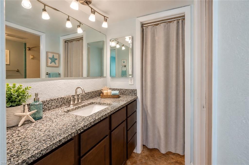 6777 Winkler Rd K 130 Property Photo 19