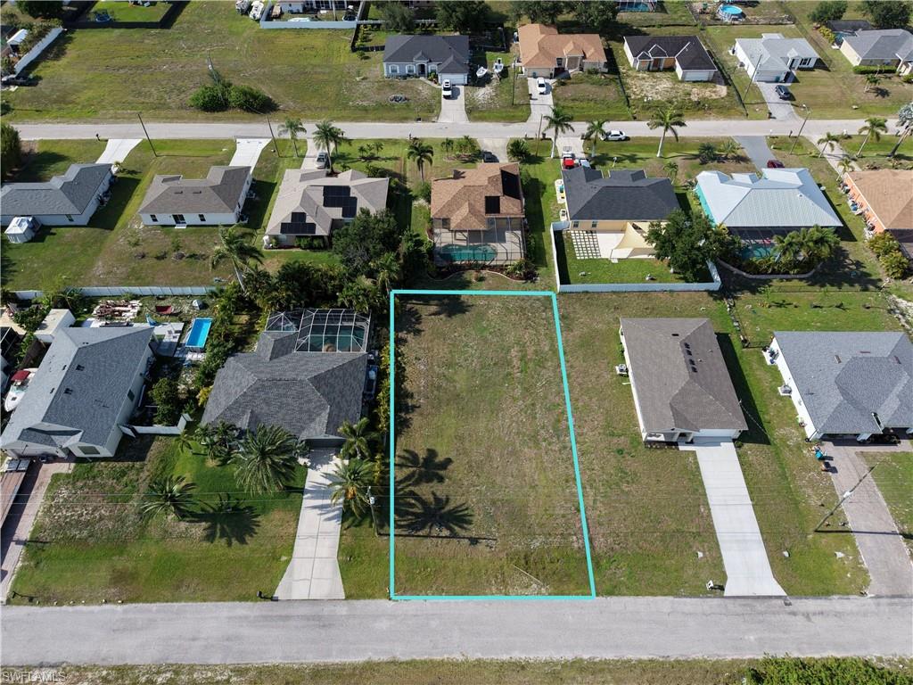 1013 Nw 11th Ln Property Photo 2