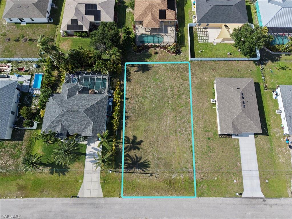 1013 Nw 11th Ln Property Photo 3