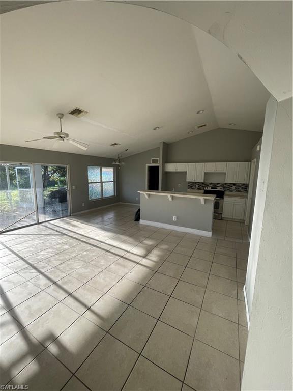 1522 Nelson Rd N Property Photo 3