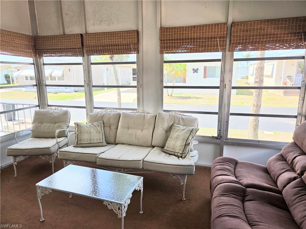 561 Winning Way Property Photo 15