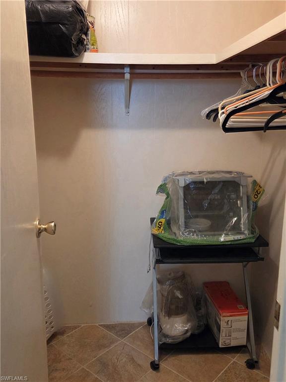 561 Winning Way Property Photo 30