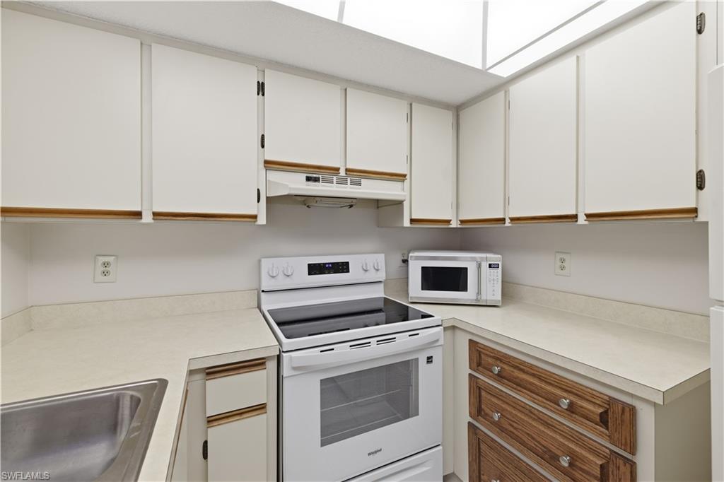 19505 Quesada Ave Ll108 Property Photo 3