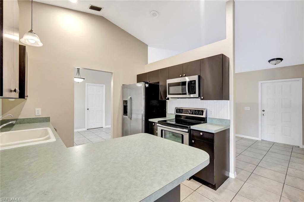 18554 Olive Rd Property Photo 3