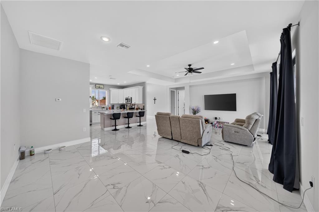 2431 Tropicana Pkwy W Property Photo 5