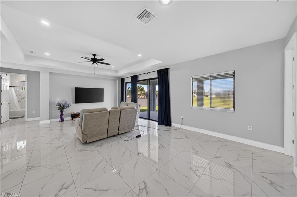 2431 Tropicana Pkwy W Property Photo 6