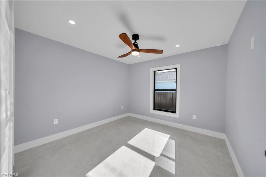 2021 Ne 24th Ter Property Photo 29