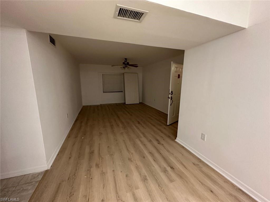 12642 Kenwood Ln B Property Photo 6