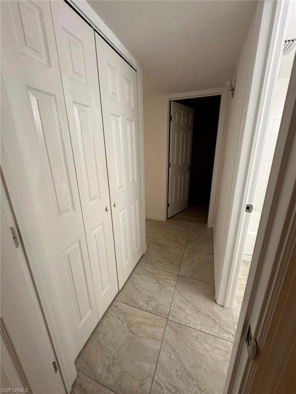 12642 Kenwood Ln B Property Photo 12