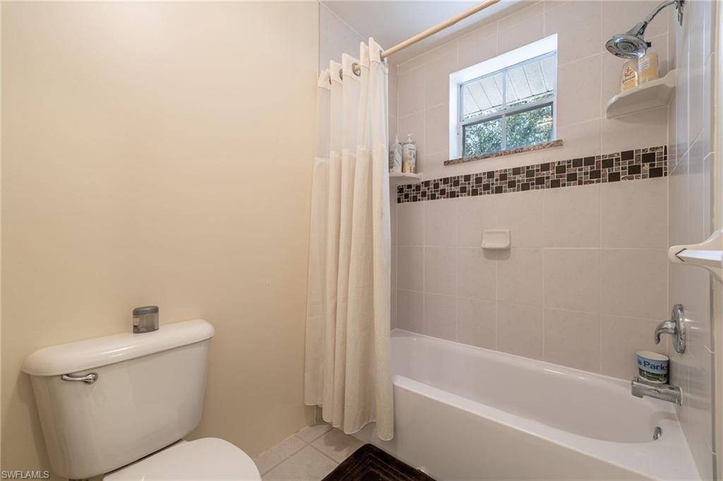4691 Long Lake Dr Property Photo 32
