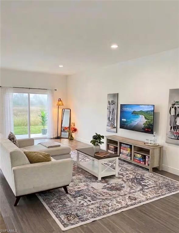 8059 Sherwood Cir Property Photo 5