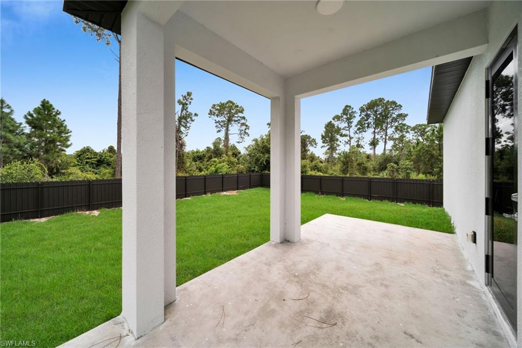 347 Columbus Blvd Property Photo 3