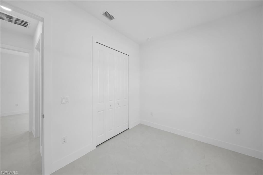 347 Columbus Blvd Property Photo 8