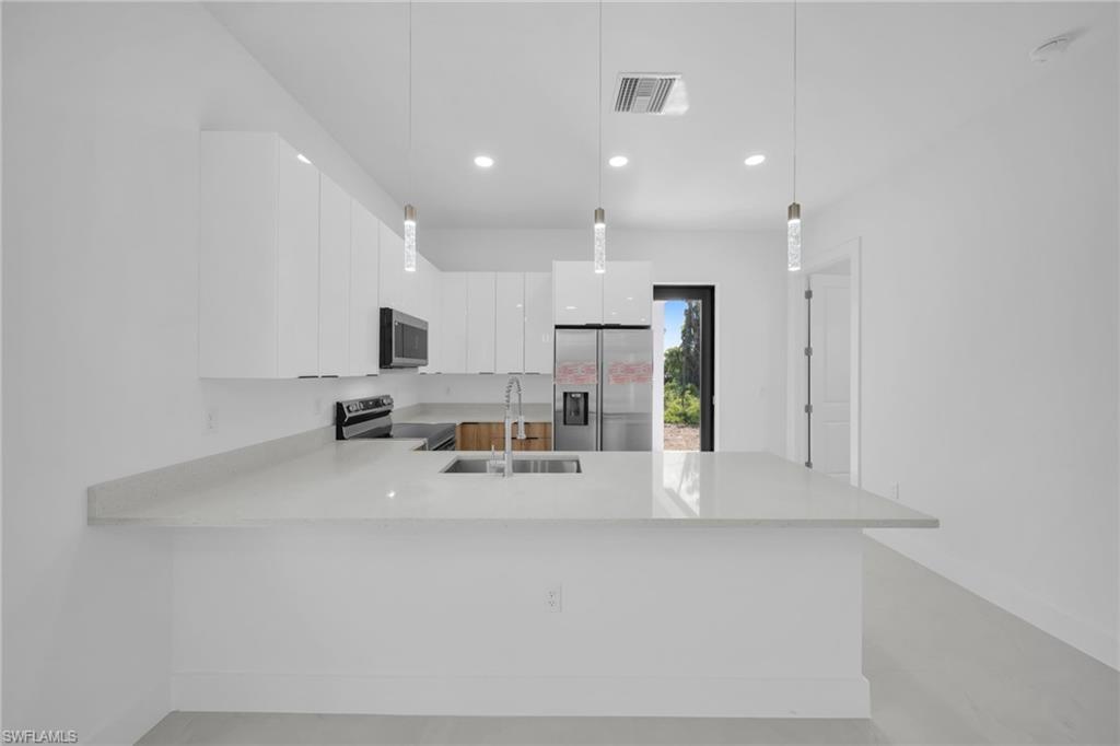 347 Columbus Blvd Property Photo 13