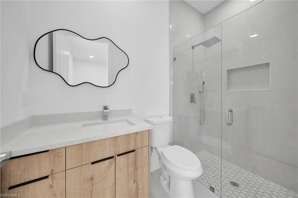 347 Columbus Blvd Property Photo 20