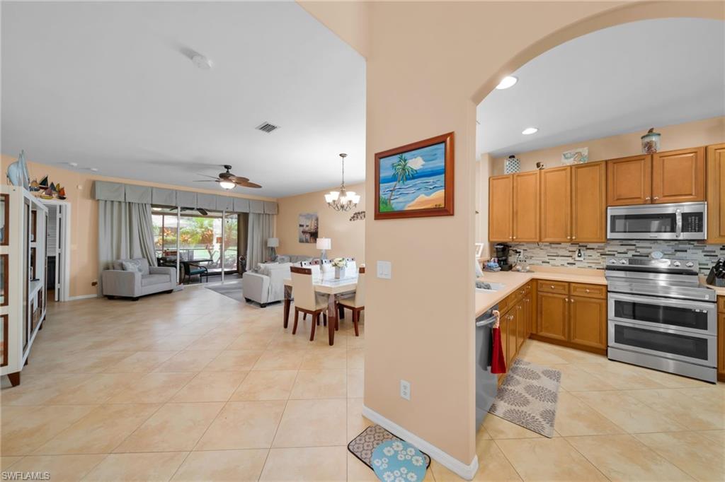 13058 Sail Away St Property Photo 2