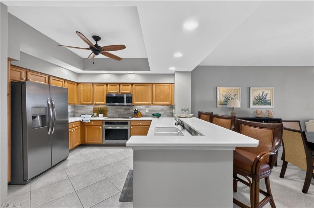 3313 Sunset Key Cir 402 Property Photo 8