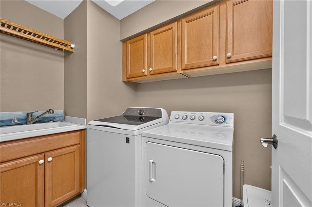 3313 Sunset Key Cir 402 Property Photo 35